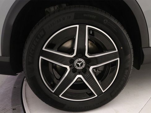 New 2026 Mercedes-Benz GLC 300 GLC 300 image 11