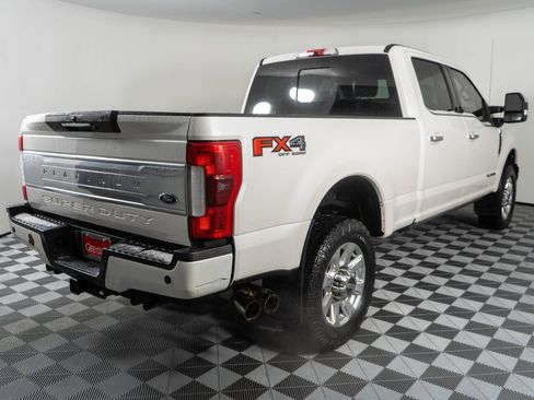 Used 2018 Ford F350 Platinum w/ Platinum Ultimate Package image 6