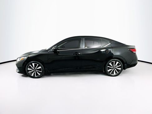 Used 2022 Nissan Sentra SV w/ SV Premium Package FWD image 4