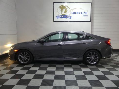 Used 2019 Honda Civic EX image 7