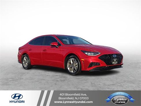 Used 2021 Hyundai Sonata SEL image 1