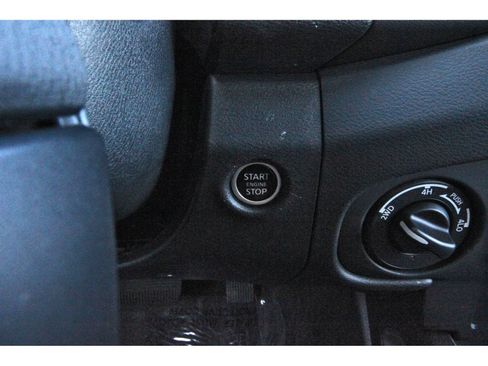 Certified 2024 Nissan Frontier SV AWD/4WD image 22