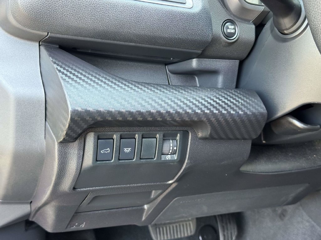 Used 2025 Subaru Ascent Premium AWD/4WD image 9