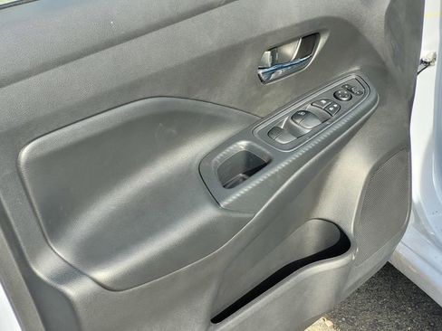 New 2025 Nissan Versa SV w/ Trunk Package image 8