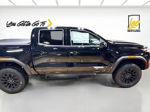 New 2026 GMC Canyon Elevation w/ Convenience Package image 4