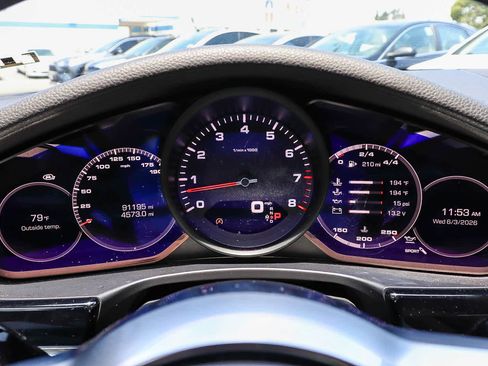 Used 2017 Porsche Panamera 4 AWD/4WD image 29