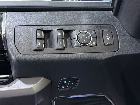 Used 2022 Ford F450 Platinum AWD/4WD image 38