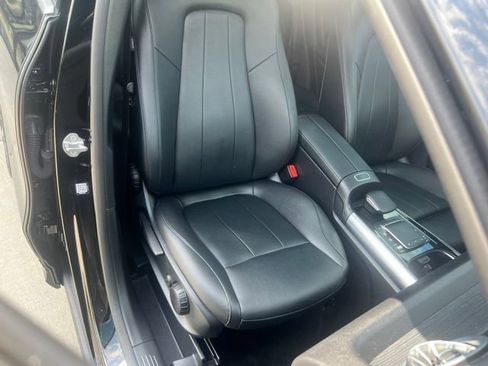 Used 2022 Mercedes-Benz GLA 250 4MATIC image 26