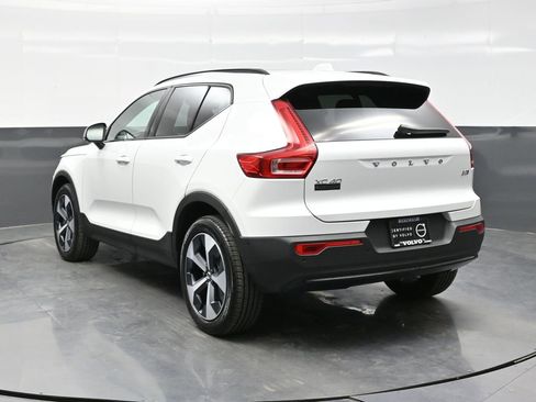 New 2026 Volvo XC40 B5 Plus w/ Protection Package Premier AWD/4WD image 5