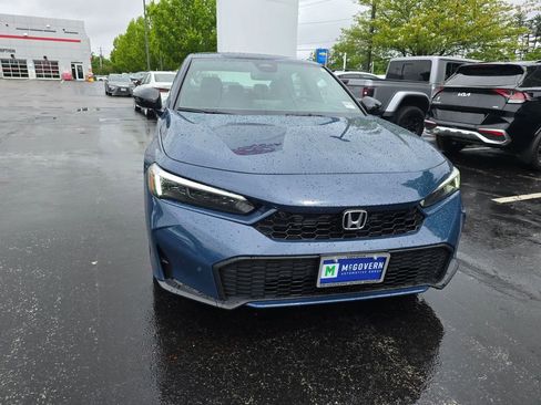 Used 2026 Honda Civic Sport Touring image 9