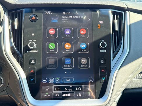 Used 2022 Subaru Outback Premium image 4