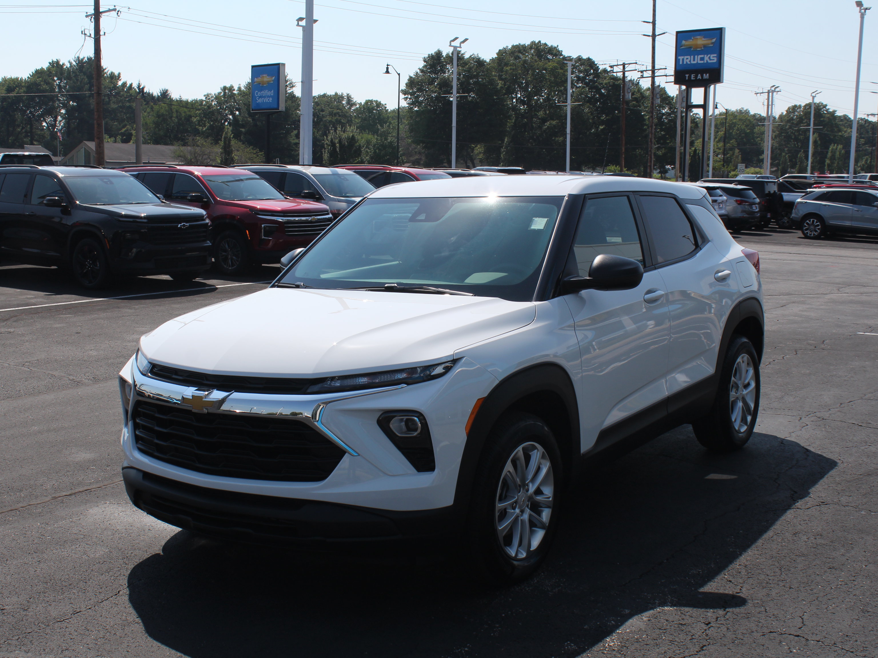 New 2026 Chevrolet TrailBlazer LS w/ LS Convenience Package AWD/4WD image 9