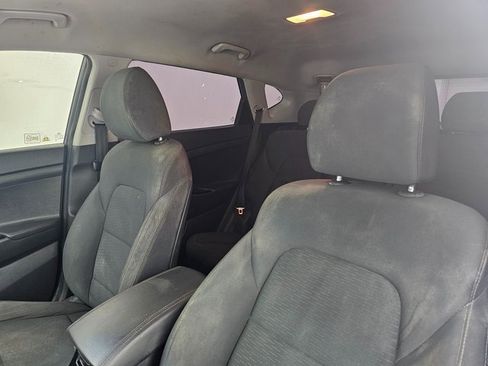 Used 2019 Hyundai Tucson SE image 6