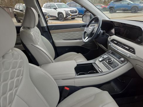 Used 2022 Hyundai Palisade Calligraphy w/ Cargo Package image 10