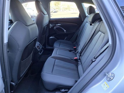 New 2025 Audi Q5 2.0T Premium Plus image 10