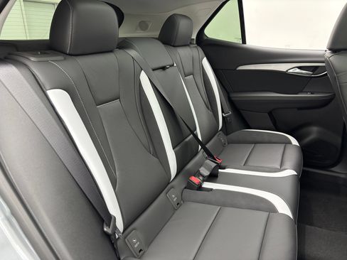 New 2026 Buick Envision Sport Touring AWD/4WD image 38