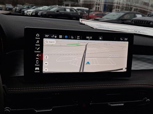 New 2025 Alfa Romeo Tonale AWD w/ Premium Package image 13