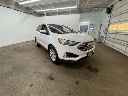 Used 2021 Ford Edge SEL image 8
