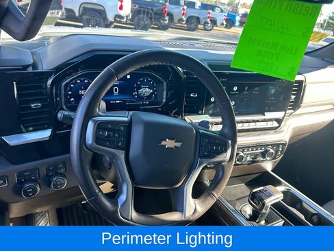Certified 2022 Chevrolet Silverado 1500 LTZ w/ LTZ Convenience Package II image 13