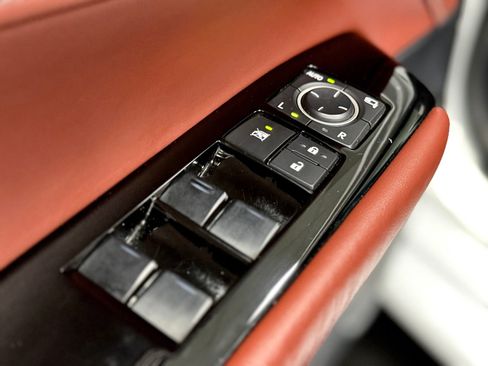 Used 2014 Lexus GS 350 w/ F Sport Package RWD image 32
