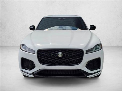Certified 2026 Jaguar F-PACE R-Dynamic S AWD/4WD image 2