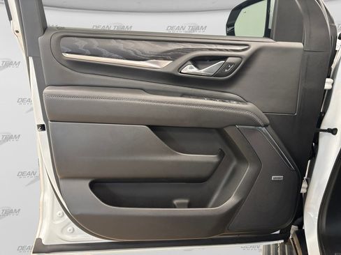 Used 2023 GMC Yukon Denali AWD/4WD image 13