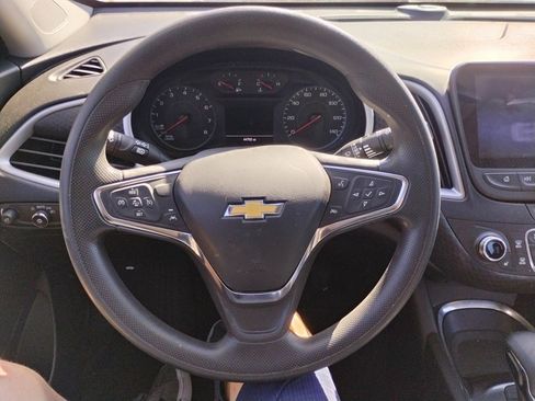 Used 2023 Chevrolet Malibu LT image 11