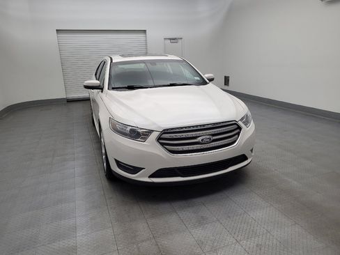 Used 2013 Ford Taurus SEL image 14