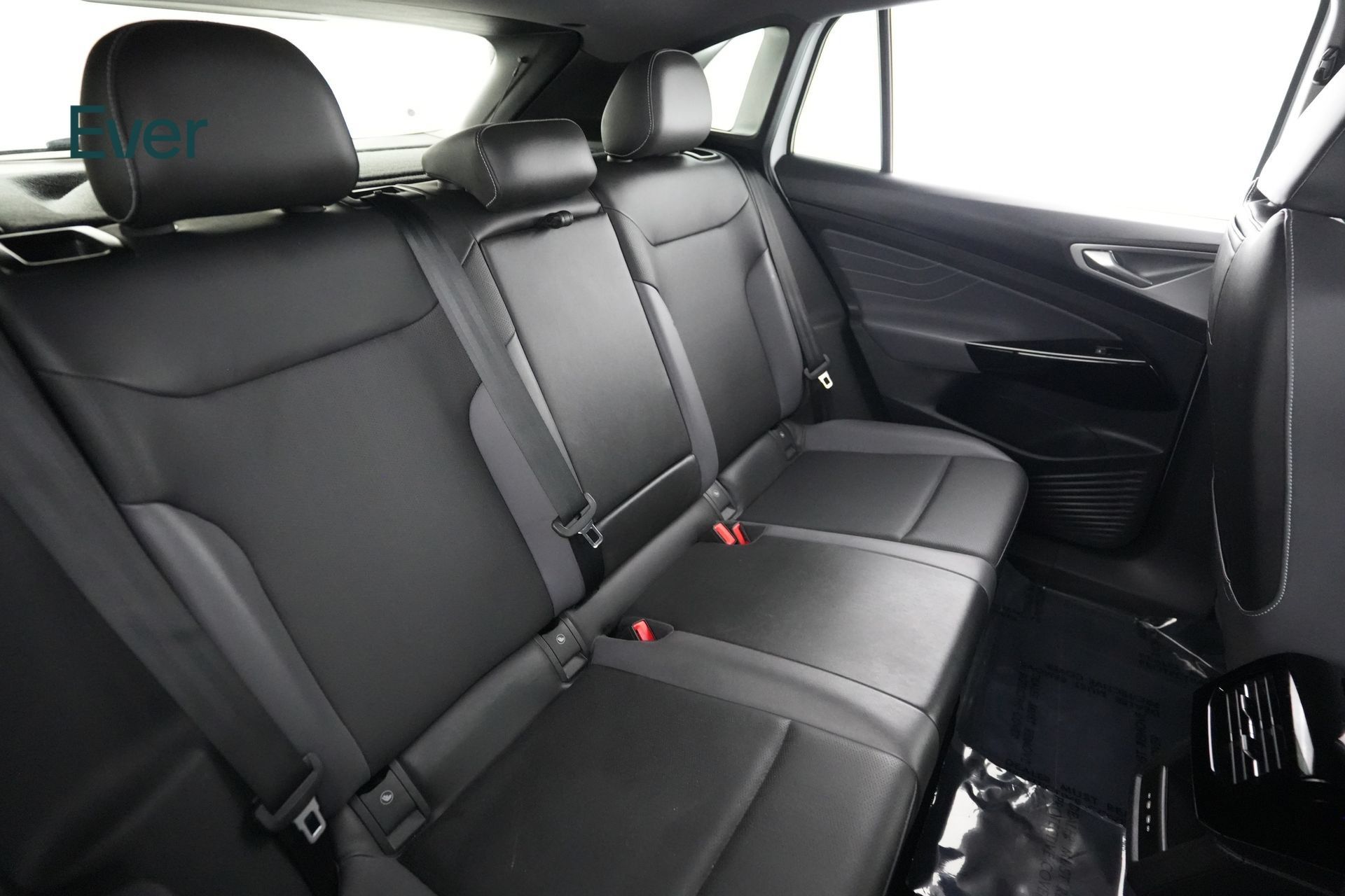 Used 2023 Volkswagen ID.4 S RWD image 5
