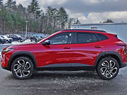 New 2026 Chevrolet Trax RS w/ Sunroof Package