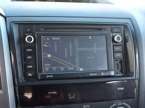 Used 2017 Toyota Sequoia Platinum image 24