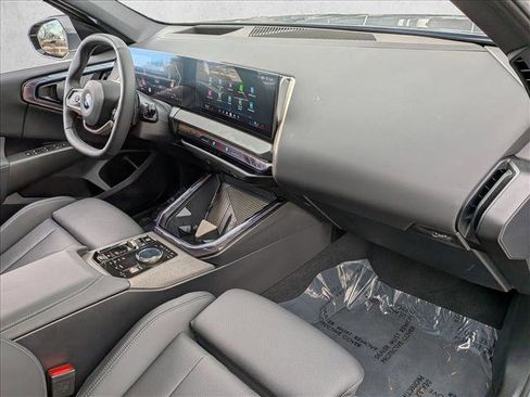 Certified 2025 BMW X3 xDrive30i w/ Premium Package image 20