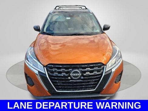 Used 2024 Nissan Kicks SV w/ Interior Electronics Package FWD image 4