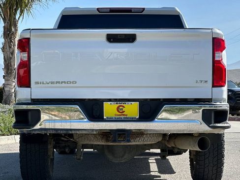Used 2020 Chevrolet Silverado 2500 LTZ AWD/4WD image 4