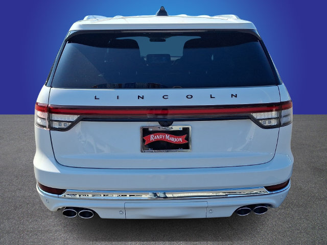 Certified 2025 Lincoln Aviator Black Label AWD/4WD image 5