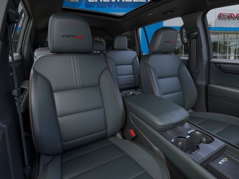 New 2026 GMC Acadia AT4 w/ Luxury Package AWD/4WD image 40