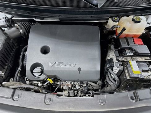 Used 2023 Chevrolet Traverse RS w/ LPO, Floor Liner Package image 32