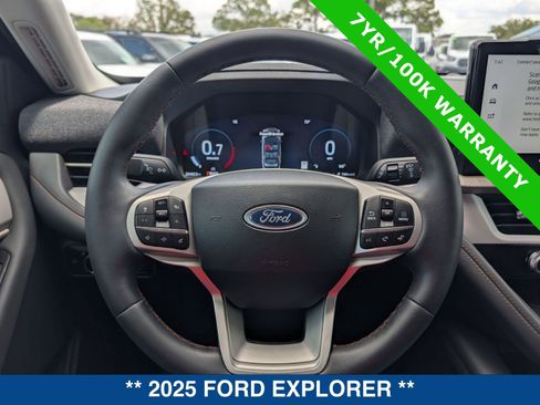 Certified 2025 Ford Explorer Active image 27