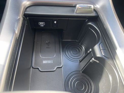 Used 2024 Hyundai Palisade Calligraphy image 38