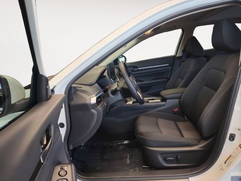 Used 2026 Nissan Altima 2.5 SV w/ SV Special Edition Package FWD image 24