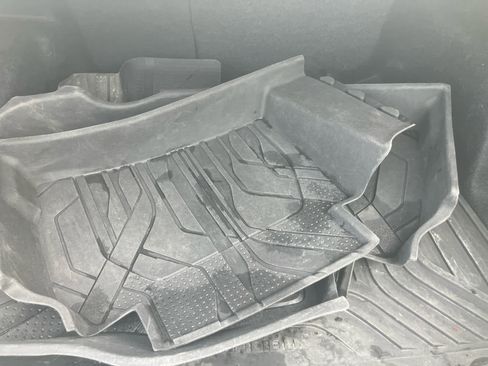 Used 2024 Chevrolet Malibu RS w/ LPO, Floor Liner Package FWD image 7