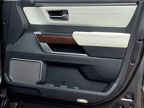 Used 2024 Toyota Sequoia Capstone image 29