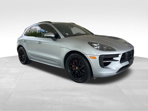 Used 2021 Porsche Macan GTS w/ Premium Package Plus (PF9) image 2