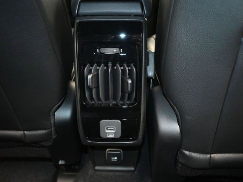 New 2026 Jeep Compass Latitude image 27