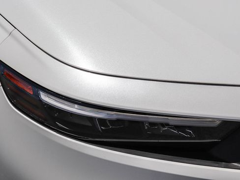 Used 2025 Honda Accord LX image 6