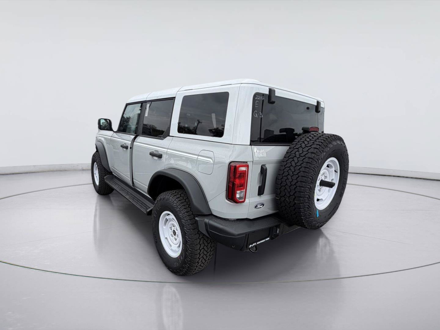 New 2026 Ford Bronco Heritage Edition AWD/4WD image 3