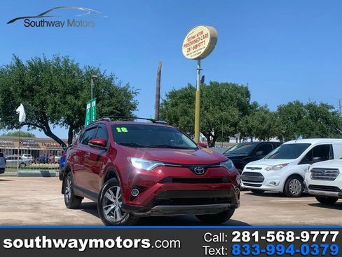 Used 2018 Toyota RAV4 XLE w/ Plus Extra Value Package FWD image 1