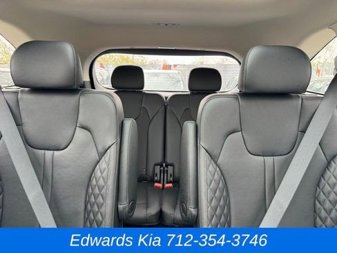 Used 2023 Kia Sorento SX Prestige image 33