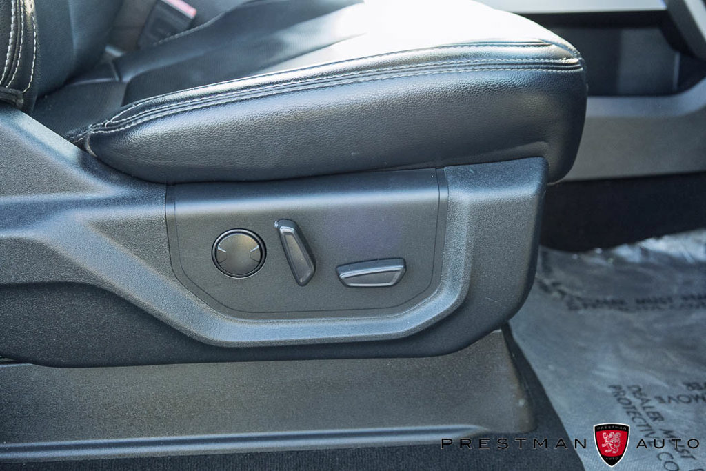 Used 2020 Ford F250 Lariat w/ Lariat Value Package AWD/4WD image 24