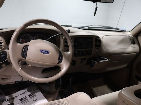 Used 2003 Ford F150 XLT image 18